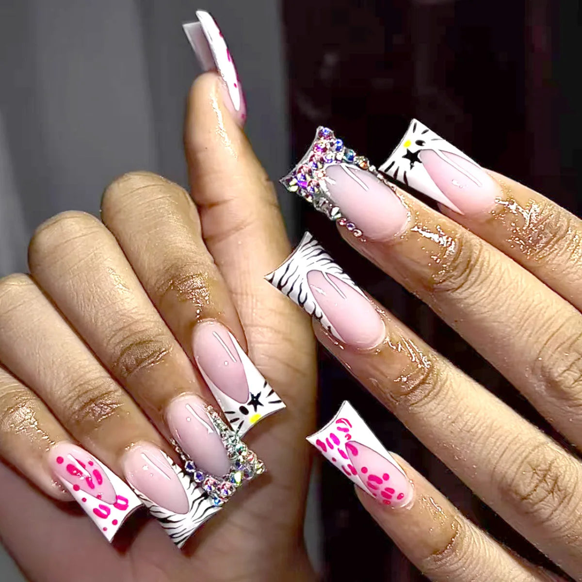 24PCS Duck Press on Nails