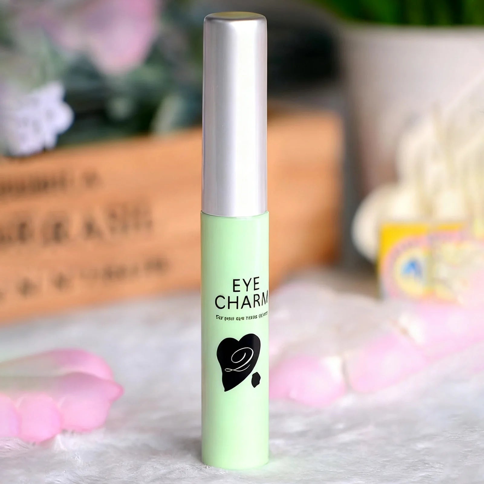 Eye Charm Eyelash Glue
