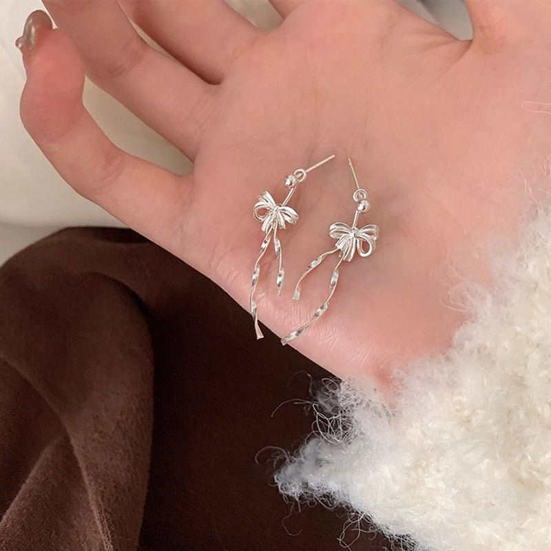 Belle Bow Earrings