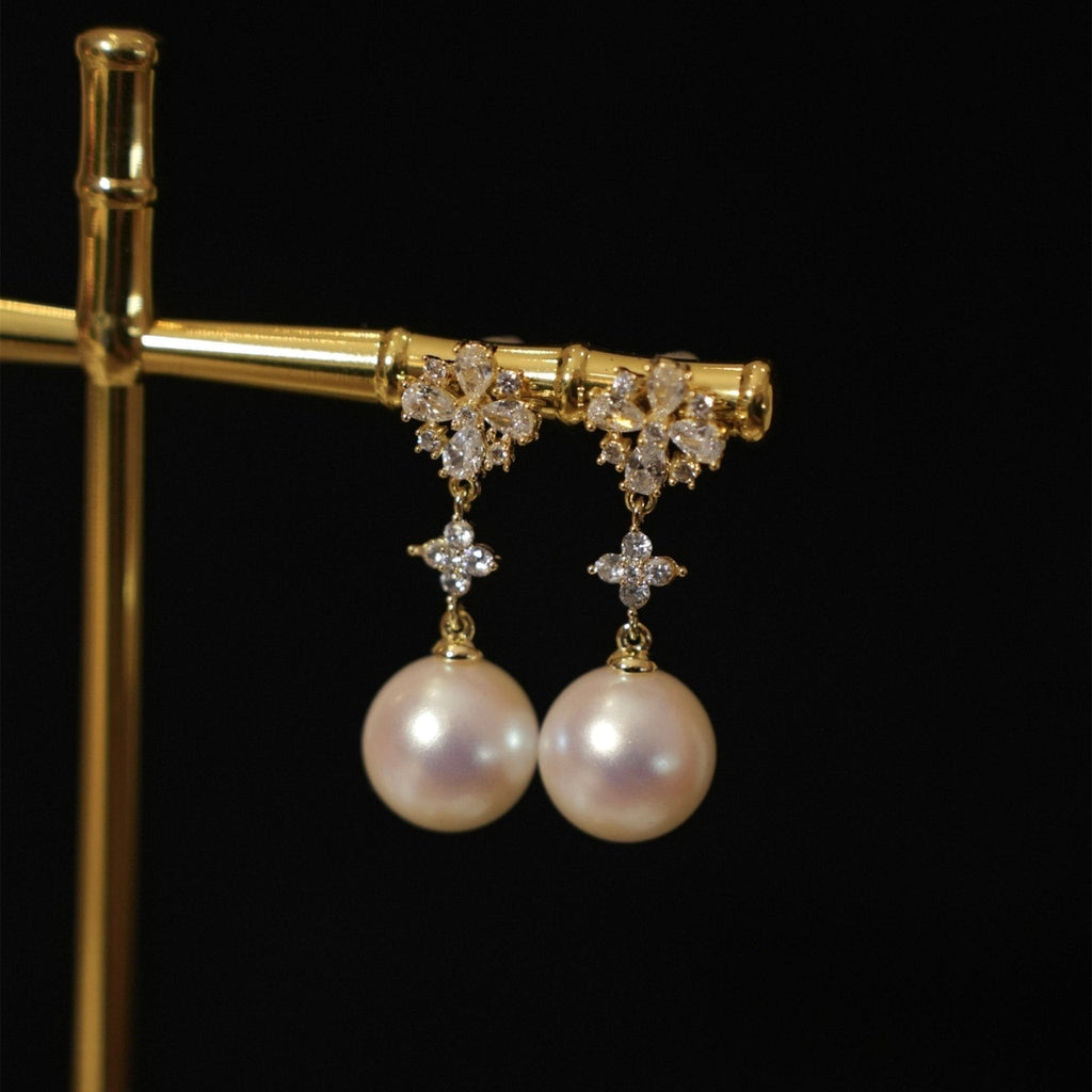 Luna Belle Pearl Earrings